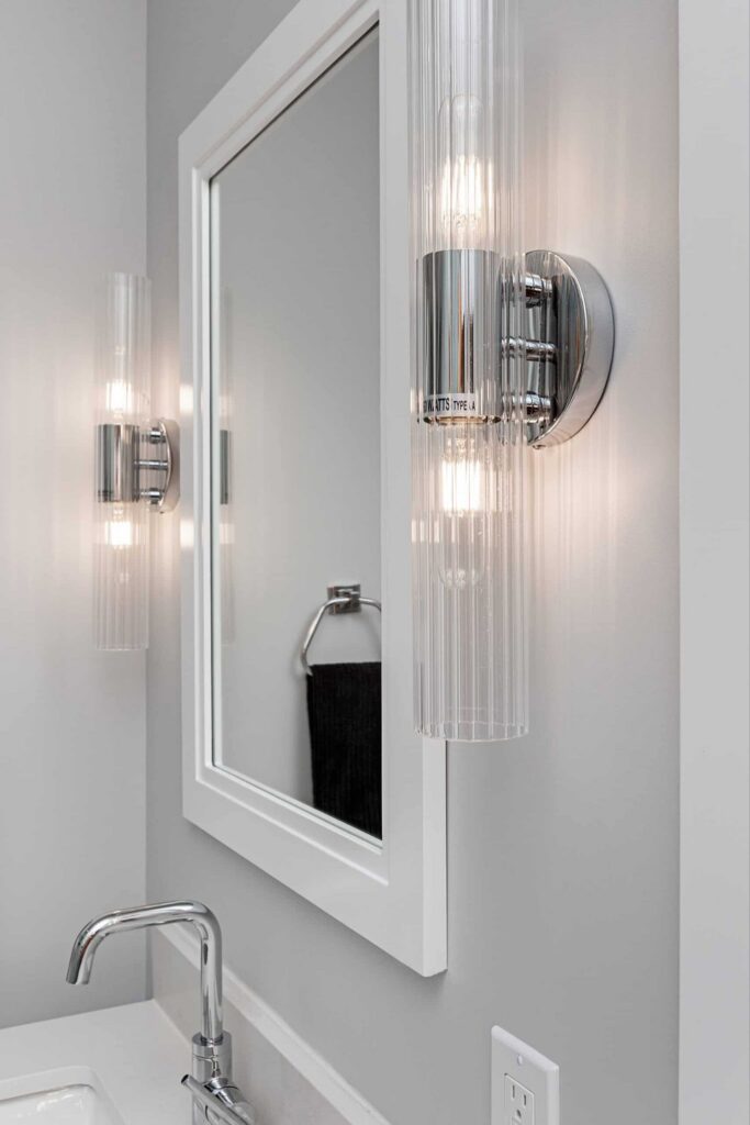 bathroom light fixtures